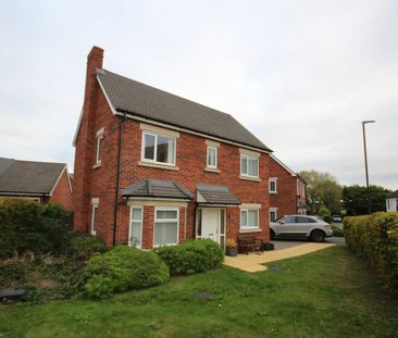 Bath Road, Derbyshire, Castle Gresley, DE11 - Photo 1