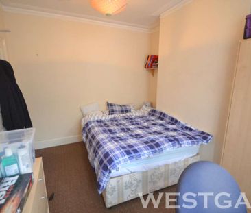 Price £4,550 pcm - Available 01/07/2026 - Furnished - Photo 3