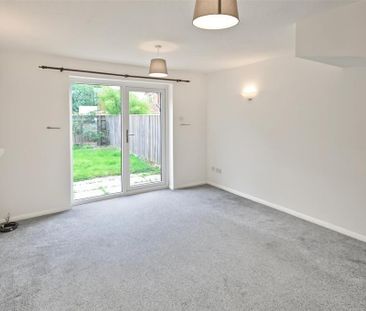 2 bedroom semi-detached house to rent - Photo 1