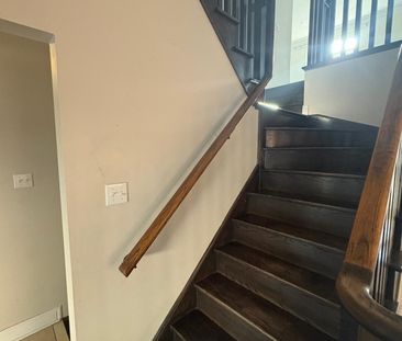 For Lease - 309 Brisdale Drive, Brampton, Ontario - Photo 4