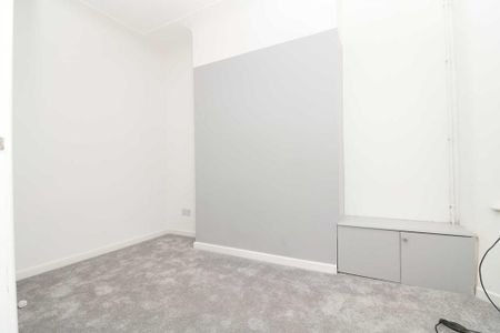 3 bedroom house to rent - Photo 2