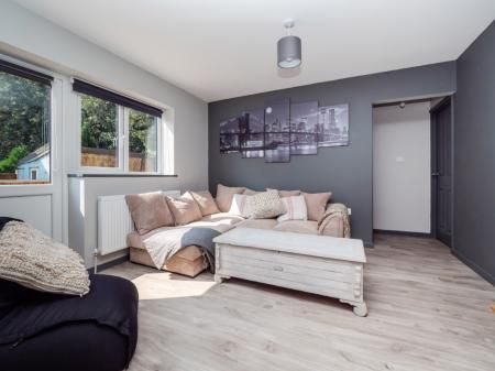 St Mildreds Road, Earlham, Norwich, NR5 - Photo 3