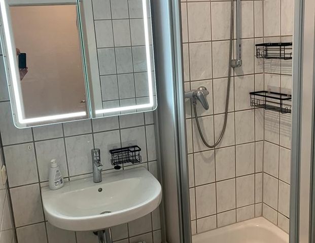 Ruhige renovierte Wohnung im Kreuzviertel, ideal für Studierende - Foto 1