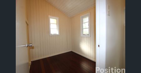 TWO BED TWO STUDY! - Photo 4