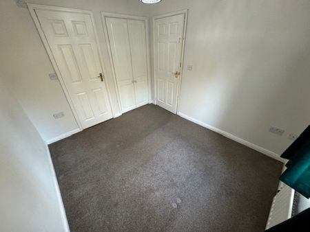 3 Bedroom Town House - Photo 4