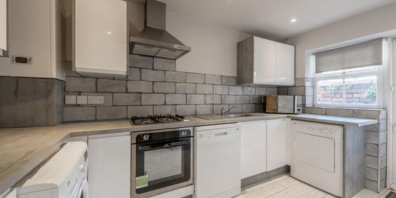 7 bedroom terraced house to rent - Photo 3