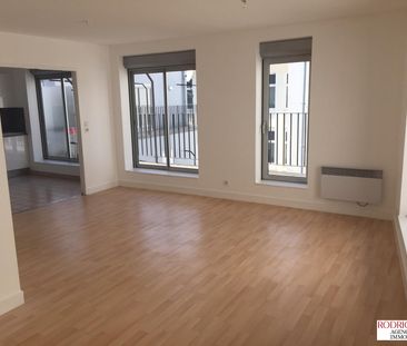 Location Appartement 2 pièces 53m² POITIERS 86000 - Photo 2