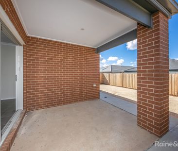 Brand New & Quality Finishes Family Home - Photo 6