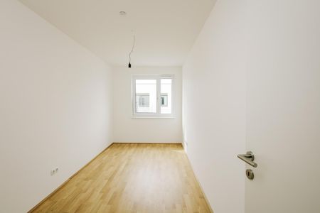 Wien Hauptbahnhof/ Stockerau in nur 40 Minuten/3 sonnige Zimmer plus Loggia - Photo 4