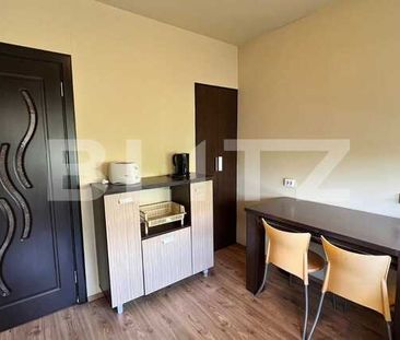 Apartament 3 camere, modern, scara interioara, zona Centrala - Fotografie 1
