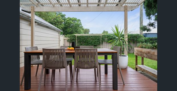 Fully Furnished - Photo 1