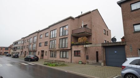 Appartement te huur in Lokeren met terras en garage - Photo 5