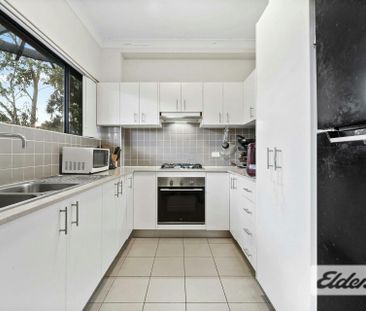 Modern Two-Bedroom Apartment in Central Flemington Location - Photo 6