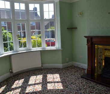 Newland Drive, Scunthorpe - Photo 1