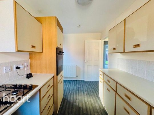 2 bedroom bungalow to rent - Photo 1