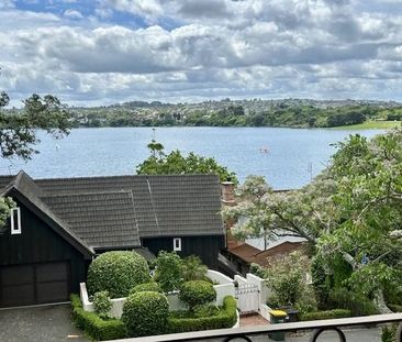 Absolute Executive Home - Photo 1