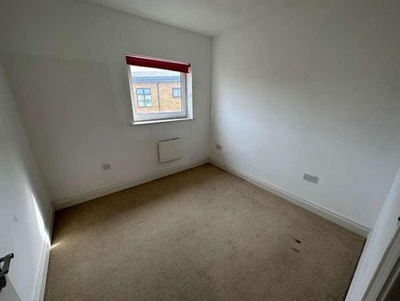 Juniper House, Pasteur Drive, Swindon, SN1 - Photo 3