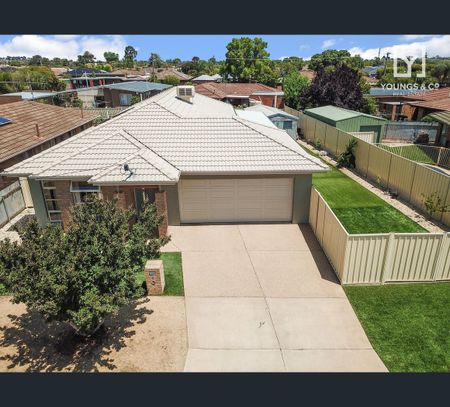 18 Mccormack Ave, Shepparton, Vic 3630 - Photo 4