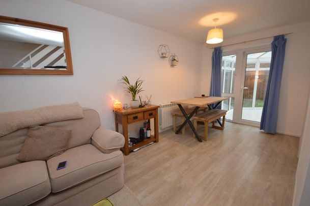 2 bedroom terraced house to rent - Photo 1