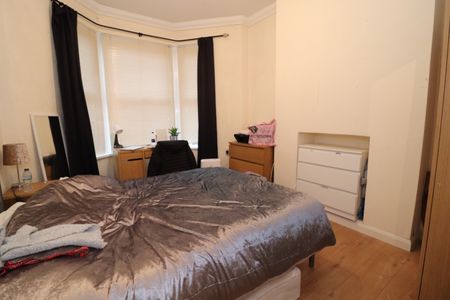 Tewkesbury Street, Cathays - Photo 4