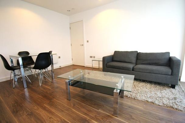2 bedroom apartment to rent - Photo 1