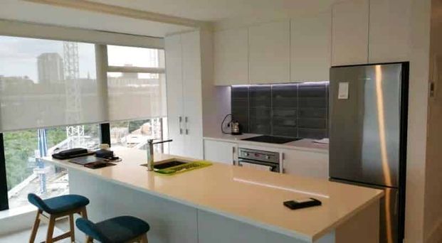 I AM FULLY FURNISHED WITH SEA VIEW AND PARKING! - Photo 1