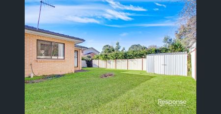 Modern Home - Off Street Parking - Photo 2