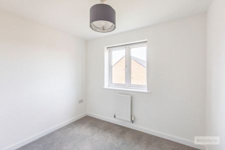 Garland Road, Corby - Photo 2