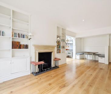 A bright 1 bedroom apartment to rent in Notting Hill, W10. - Photo 2