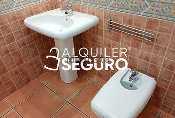 Alquiler de ático en Carretera de Almería