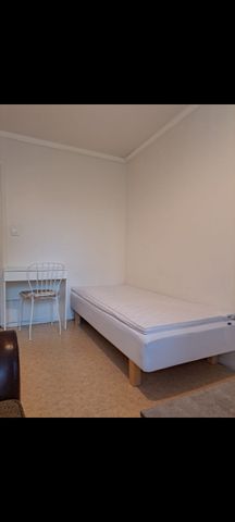 Duvbovägen, Spånga - Foto 4