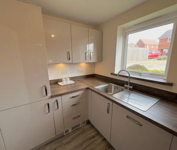 2 bedroom apartment to rent - Photo 3