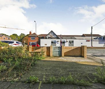 2 bedroom end of terrace house to rent - Photo 6