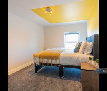 1 bedroom in a house share to rent - Photo 6