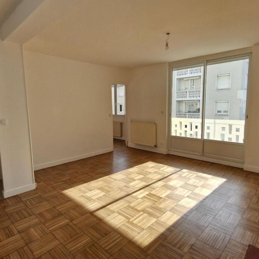 Location Appartement 3 pièces 58m² LE HAVRE 76600 - Photo 1