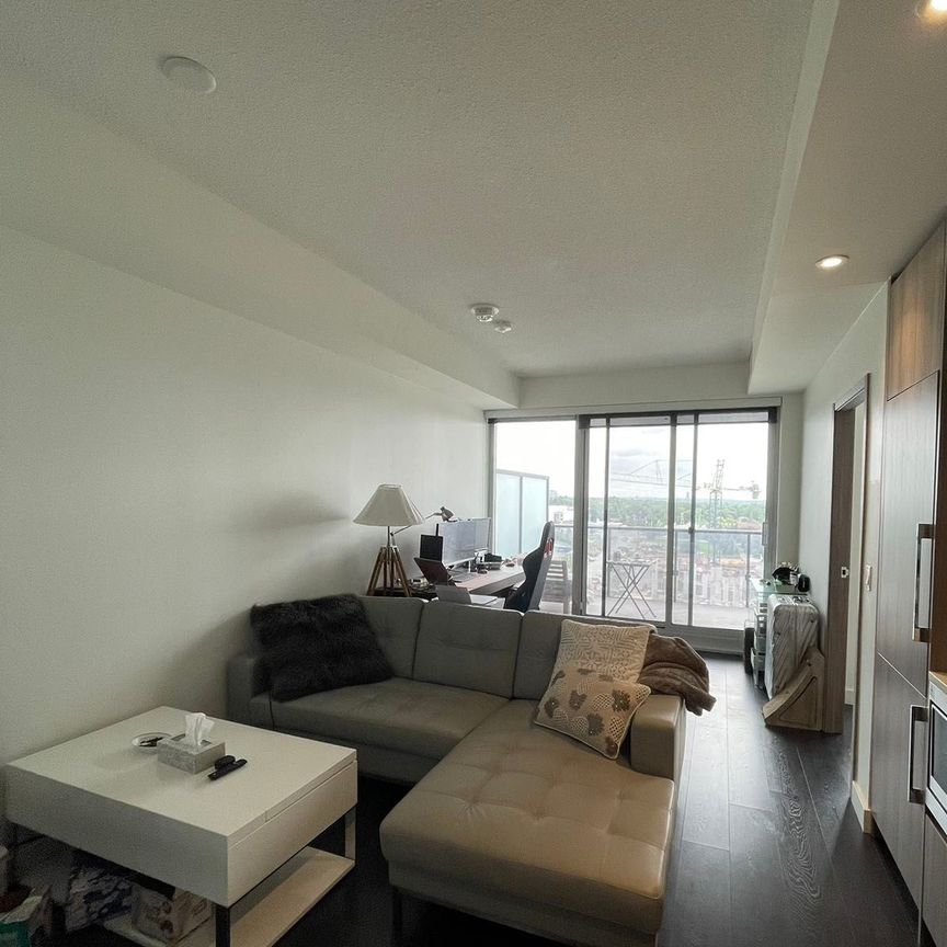 For Lease - 85 Mcmahon Drive Unit# 1011, Toronto, Ontario - Photo 1
