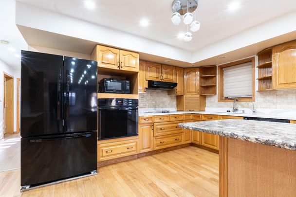 For Lease - 34 Brawton Drive, Caledon, Ontario - Photo 1