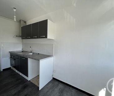 1 pièce - 33,69 m2 CHARTRES - 28 - Photo 2