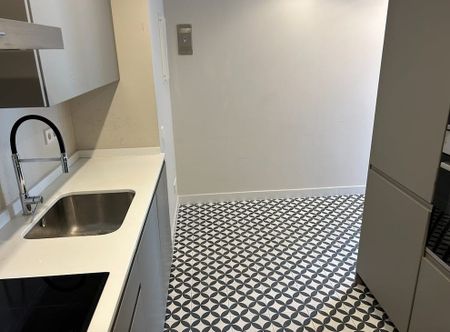 Calle de Colmenares, Madrid, Community of Madrid 28004 - Photo 4