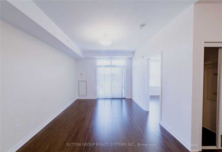 For Lease - 5020 Corporate Drive Unit# 220, Burlington, Ontario - Photo 2