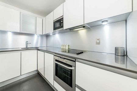 St. John Street, Angel, EC1V - Photo 3