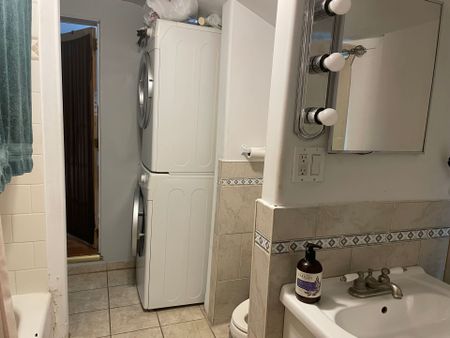 For Lease - 13 Young Street, Halton Hills, Ontario - Photo 2