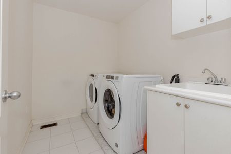 For Lease - 1533 Carr Landing, Milton, Ontario - Photo 5