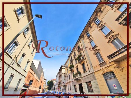 Affitto Residenziale - Milano Centro Storico - Via Zenale - Photo 2