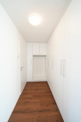 Moderne 3.5-Zimmer-Attika-Wohnung - Photo 1