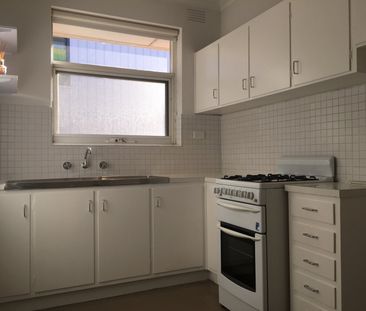 Great One Bed in Great Spot - Photo 5