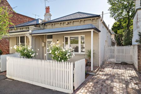 51 Hope Street, South Yarra. - Photo 3