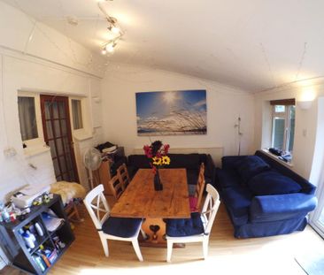 6 bedroom semi-detached house to rent - Photo 1