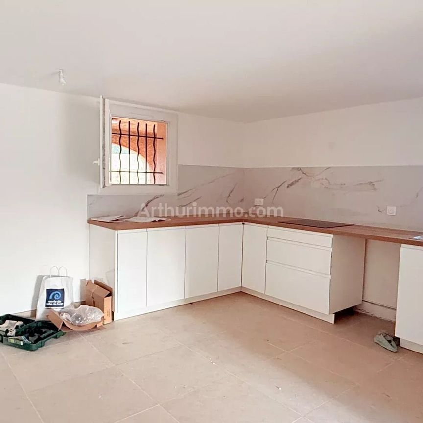 Location Appartement 4 pièces 105 m2 à Pourrières - Photo 1