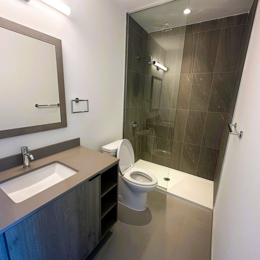 For Lease - 1007 The Queensway N/A Unit# 216, Toronto, Ontario - Photo 1